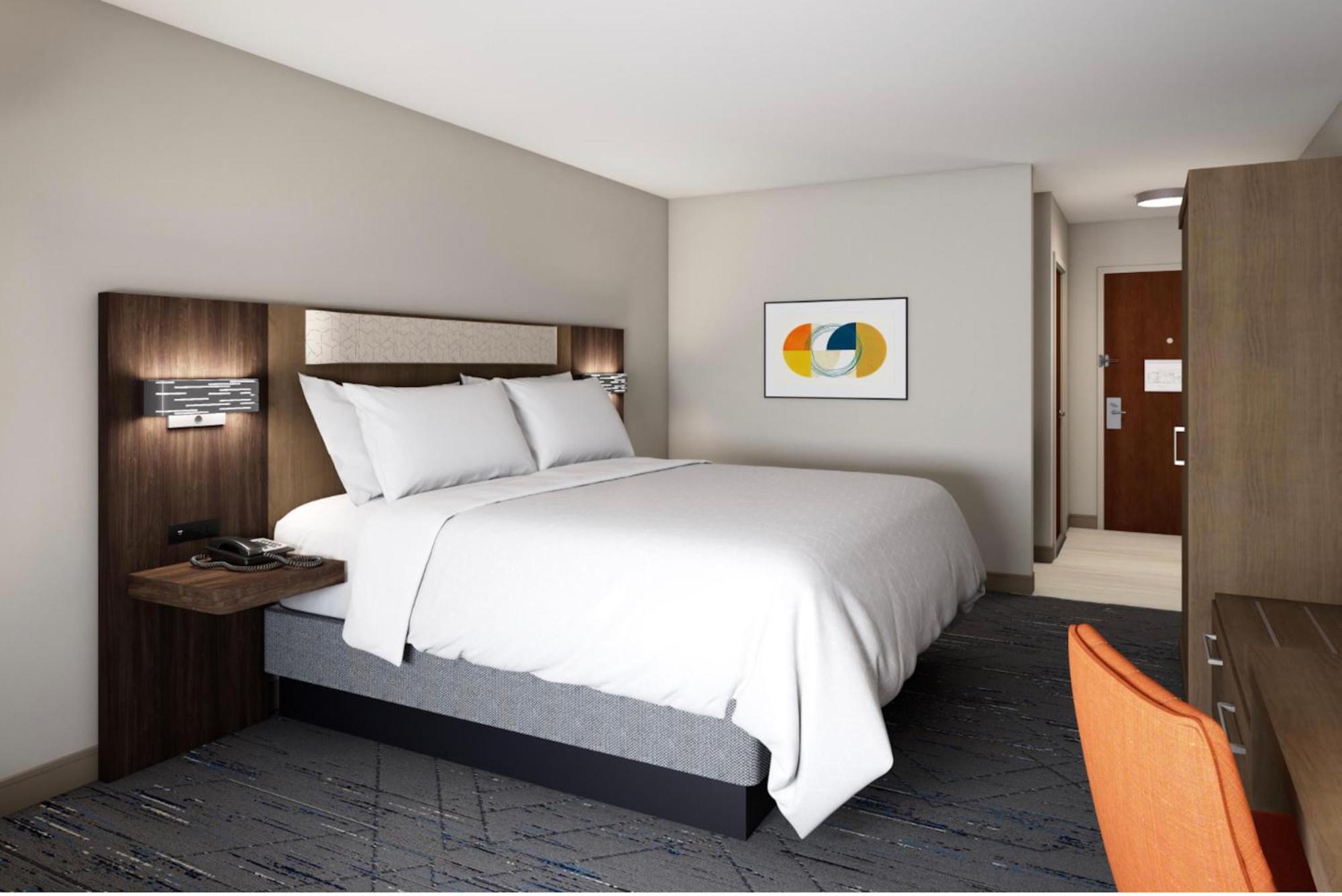 Express West By Ihg Hotel