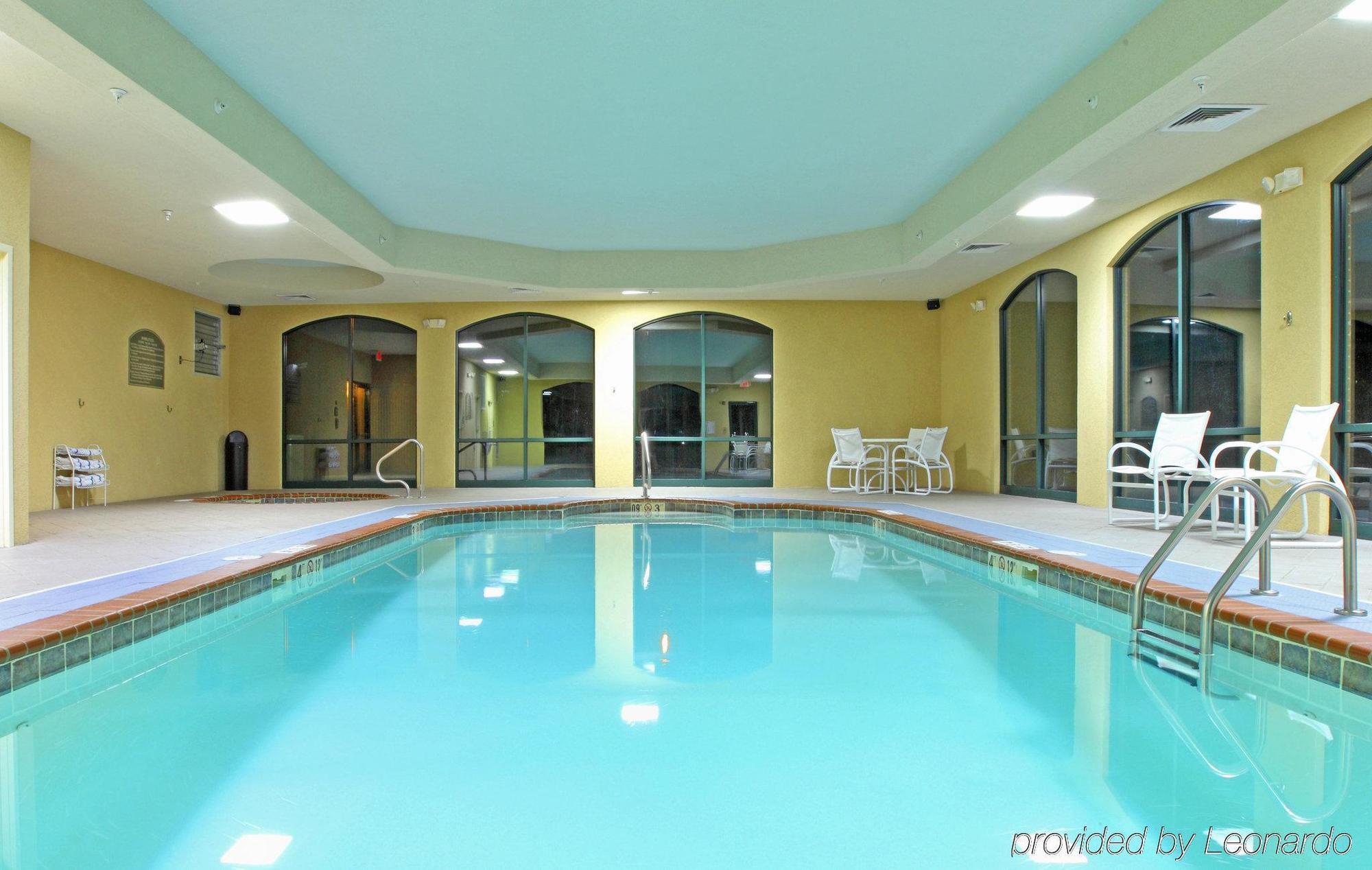 Express West By Ihg 2* Little Rock